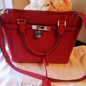 Sold!!!!!!°MICHAEL KORS RED ORANGE PURSE